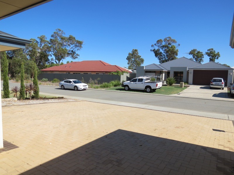 50 Ringwood Loop, Wellard WA 6170