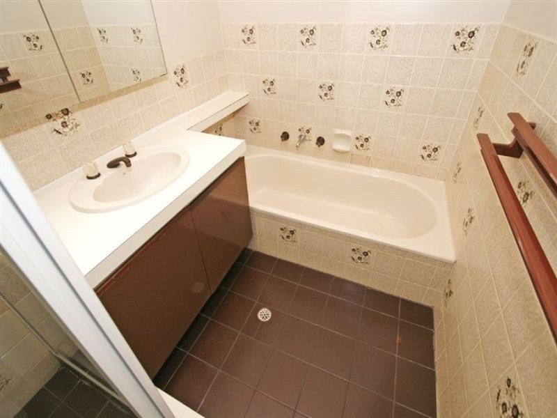 25 Hanrahan Loop Room 3, Kardinya WA 6163