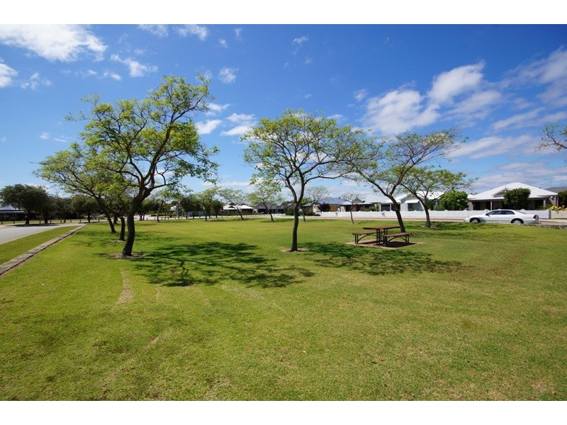 299 Tapper Road, Atwell WA 6164