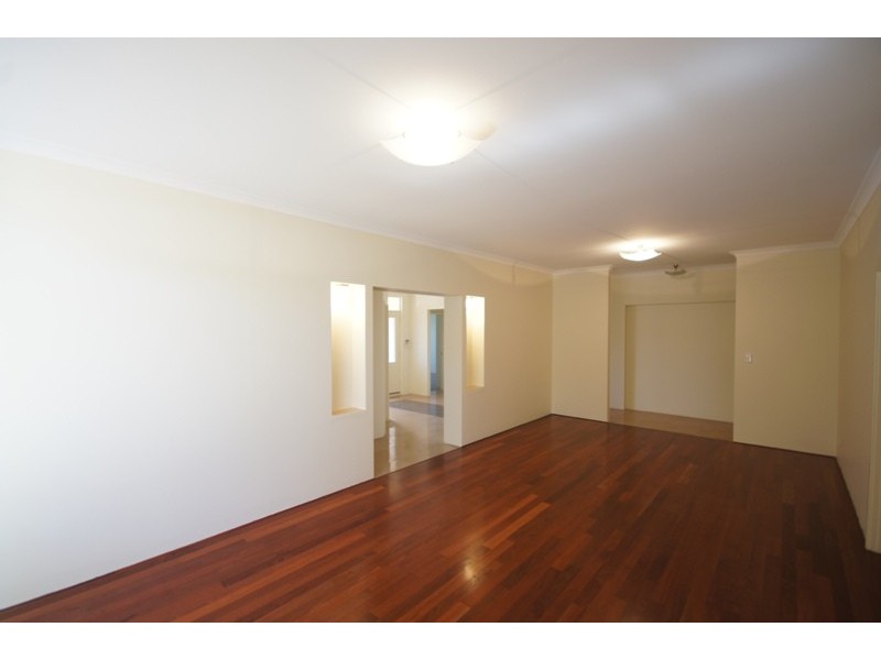 14 Warrego Street, Hammond Park WA 6164