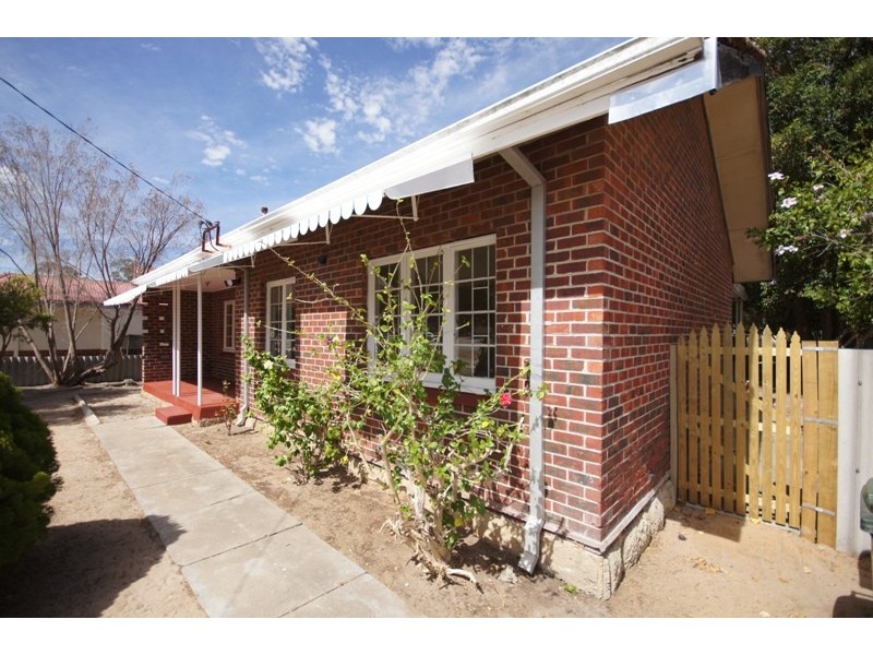 96 Walpole Street, Bentley WA 6102