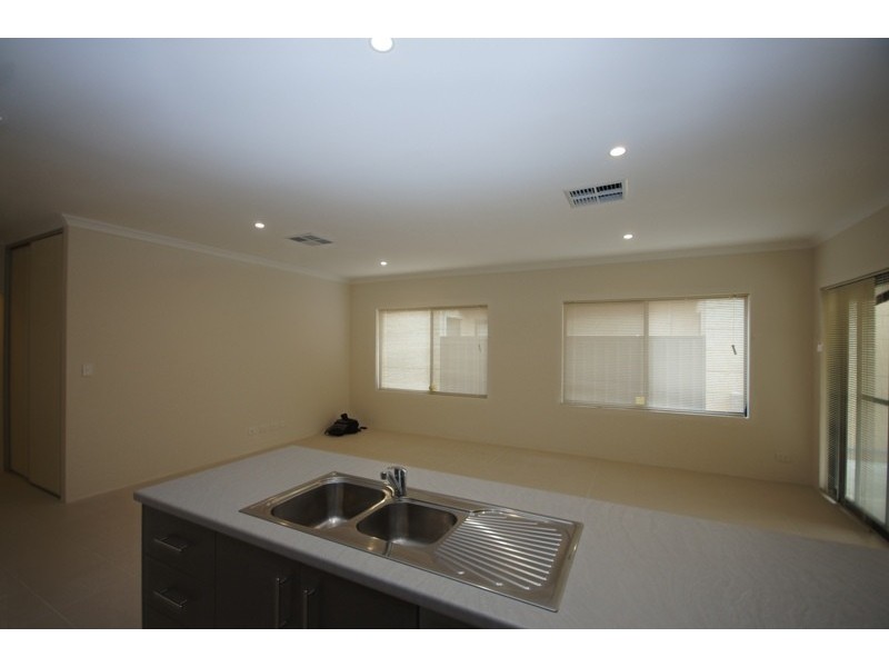 LEASED!! 31/2 Braibrise Road, Wilson WA 6107