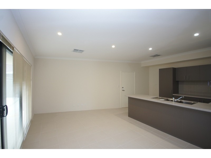 31/3 Braibrise Road, Wilson WA 6107