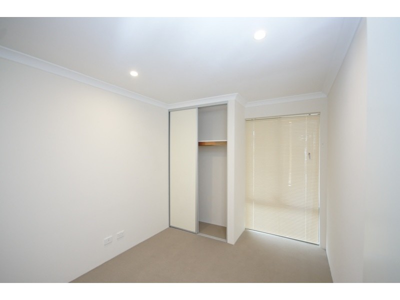 31/3 Braibrise Road, Wilson WA 6107