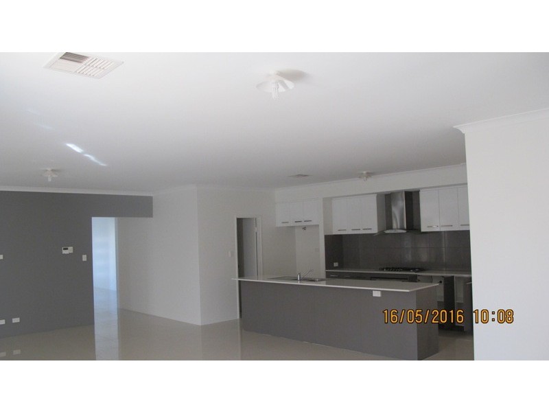 7 MICHIGAN TURN, Southern River WA 6110