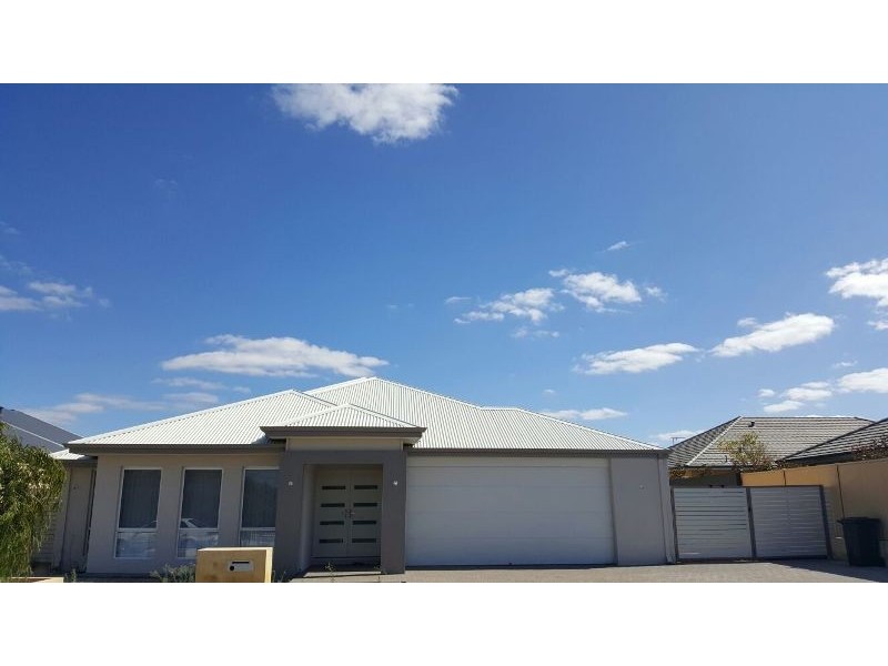 7 MICHIGAN TURN, Southern River WA 6110