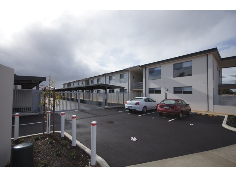 12/182 Hammond Road, Success WA 6164