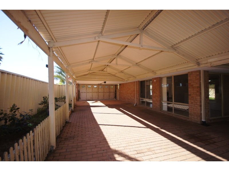 51 Wardell Loop, Dudley Park WA 6210