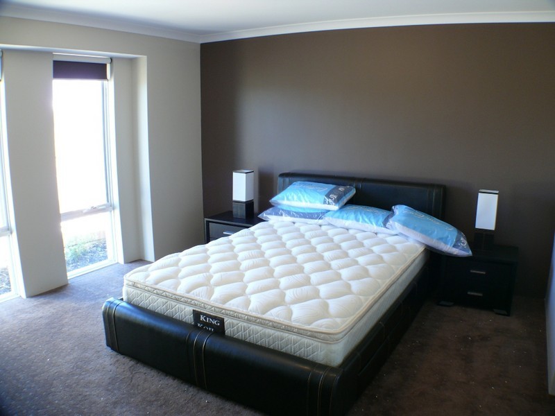 22 Caribbean turn, Aubin Grove WA 6164