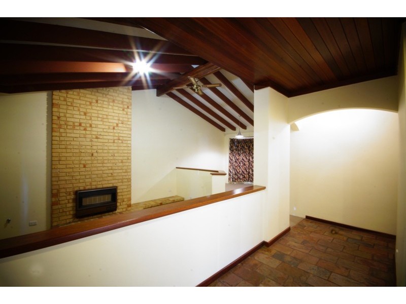 9 Crampton elbow, Murdoch WA 6150