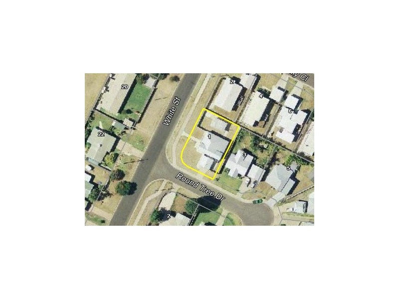 21 White Street, Emerald QLD 4720