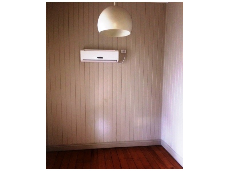 21 White Street, Emerald QLD 4720