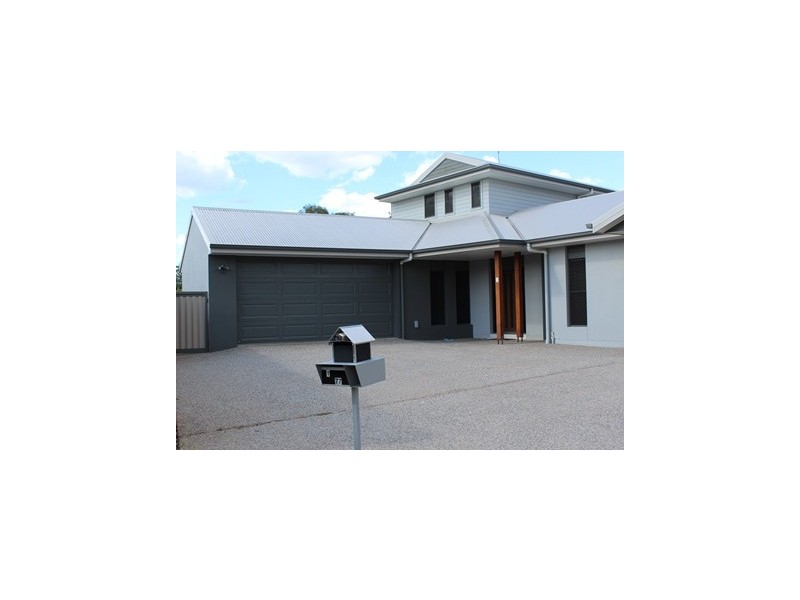 1/77 Church Lane, Emerald QLD 4720