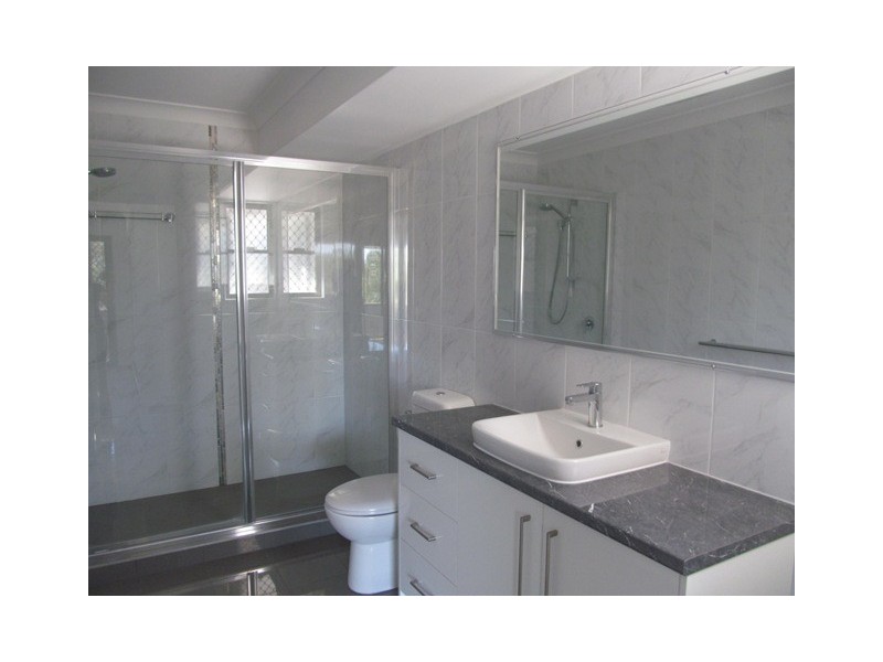 1/77 Church Lane, Emerald QLD 4720