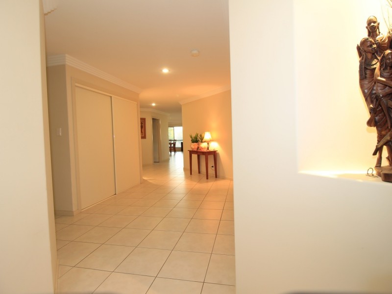 32 Berthun St, Emerald QLD 4720