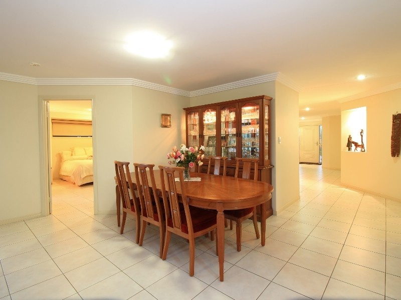 32 Berthun St, Emerald QLD 4720