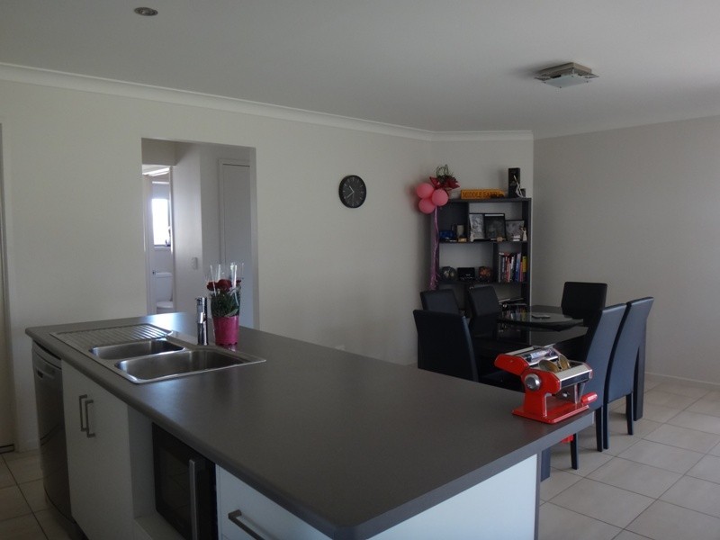 13 Easton, Emerald QLD 4720