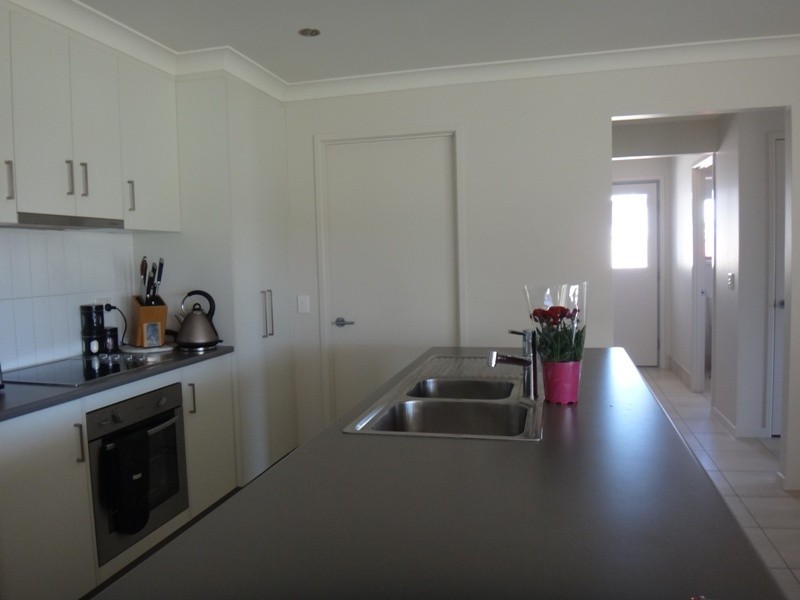 13 Easton, Emerald QLD 4720