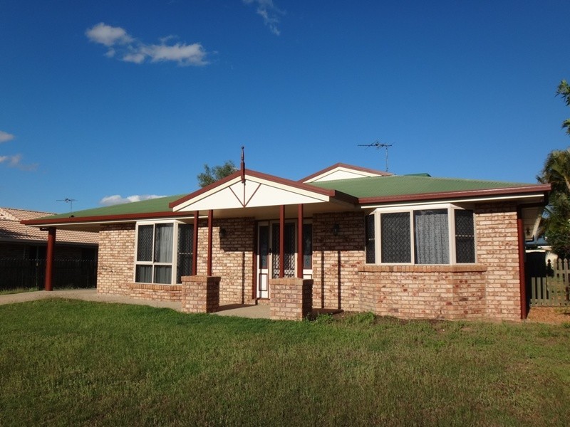 27 Jeppesen Drive, Emerald QLD 4720