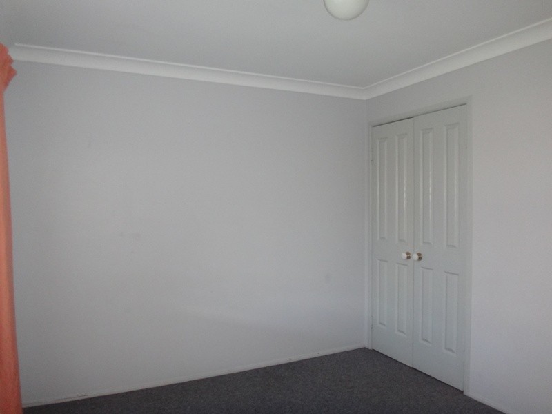 27 Jeppesen Drive, Emerald QLD 4720