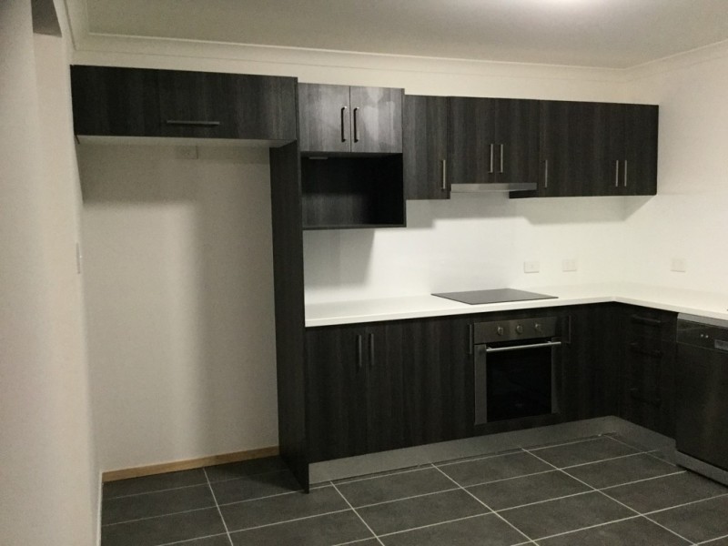 6B/14 Hospital Road, Emerald QLD 4720