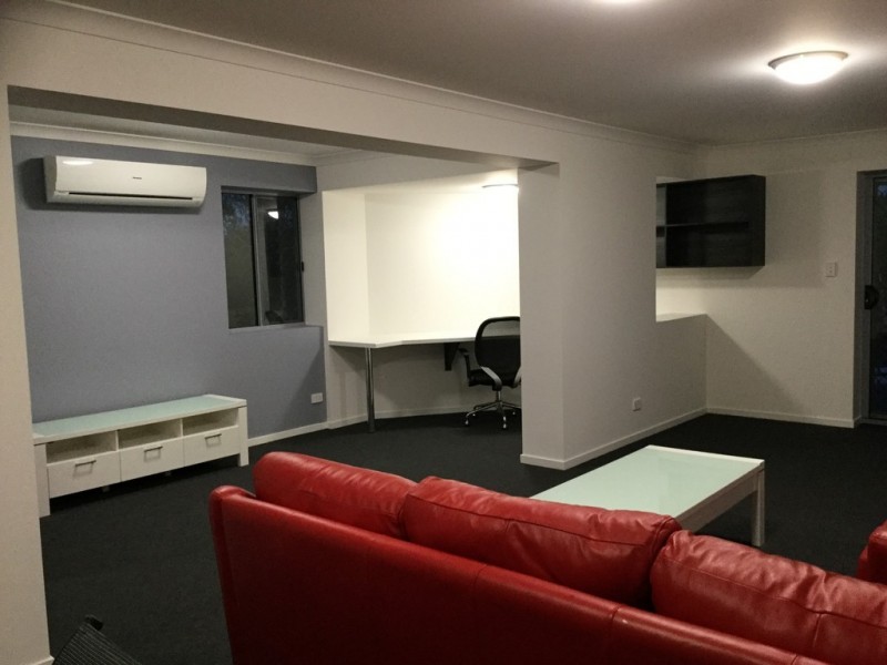 6B/14 Hospital Road, Emerald QLD 4720