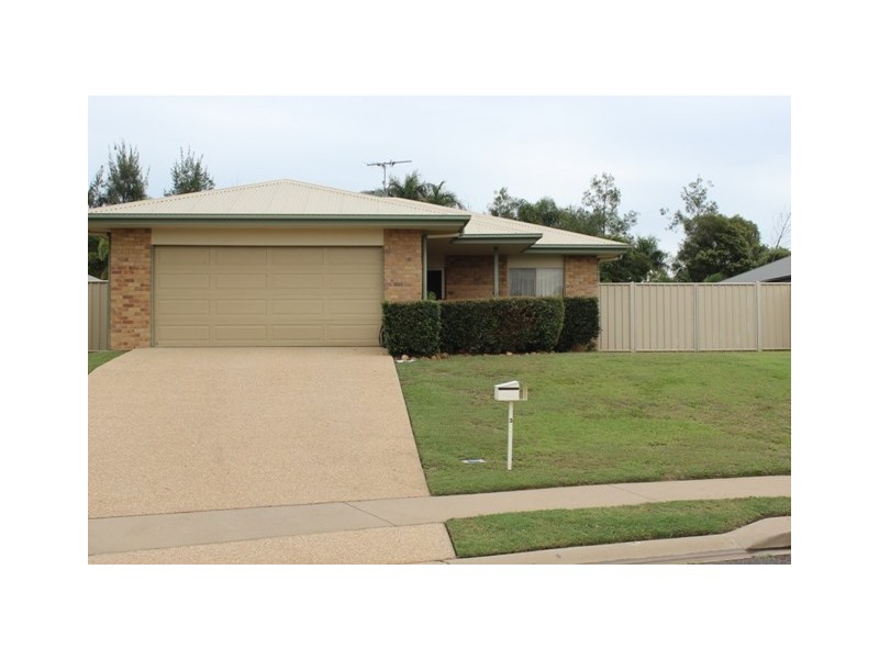 3 Chandon, Emerald QLD 4720
