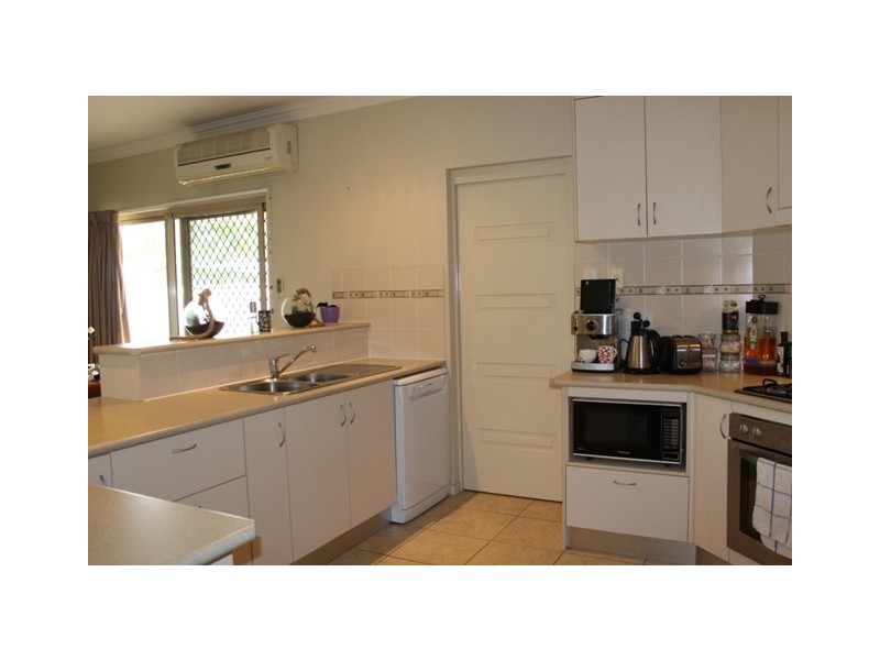 3 Chandon, Emerald QLD 4720