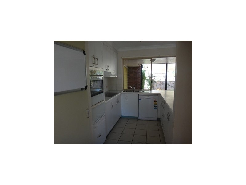 10 Jacqueline Drive, Emerald QLD 4720