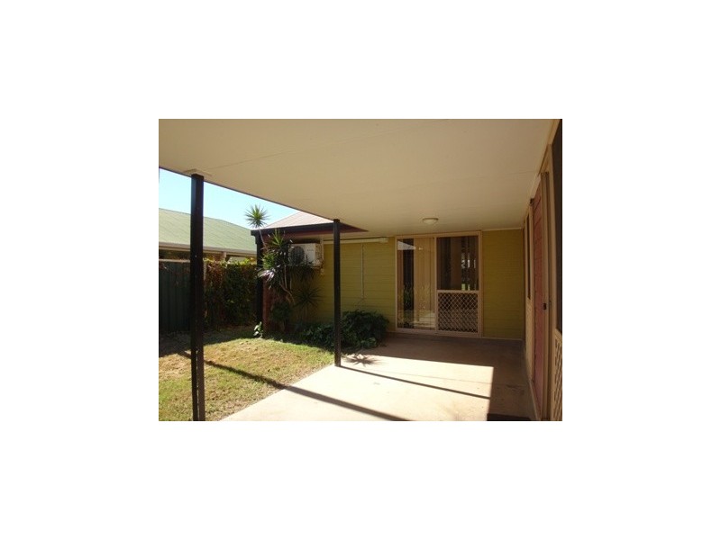 10 Jacqueline Drive, Emerald QLD 4720