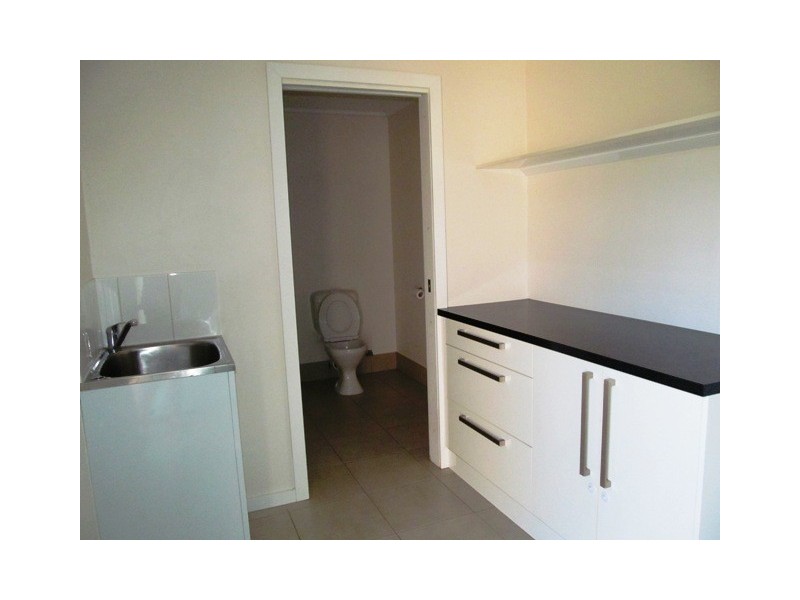 10 Windmill Place, Emerald QLD 4720