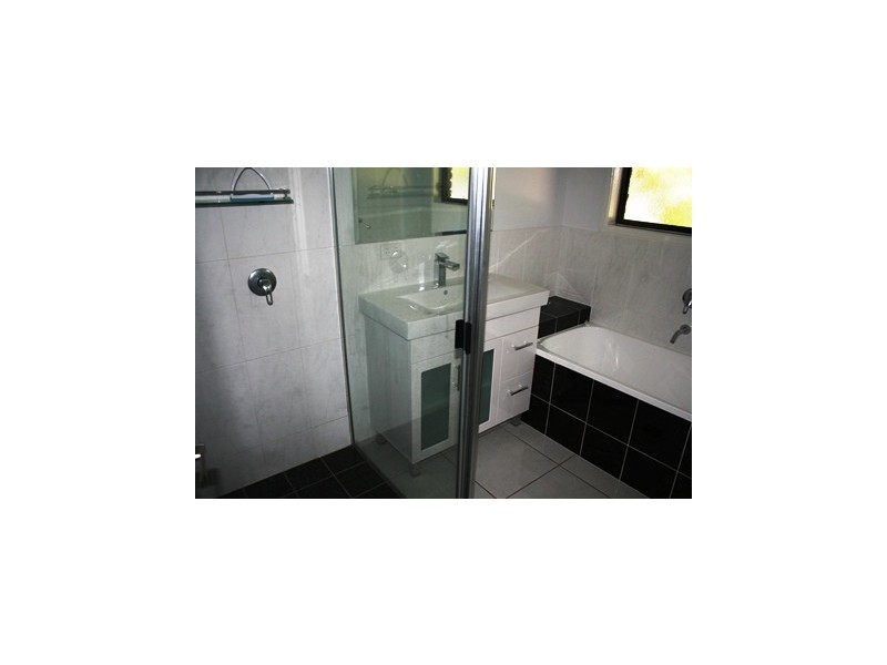 173 Opal Street, Emerald QLD 4720