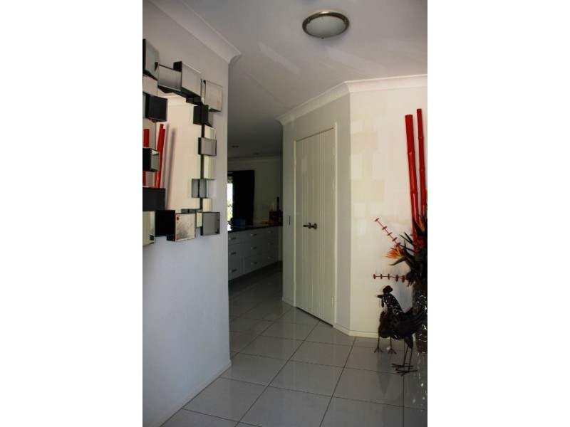 173 Opal Street, Emerald QLD 4720