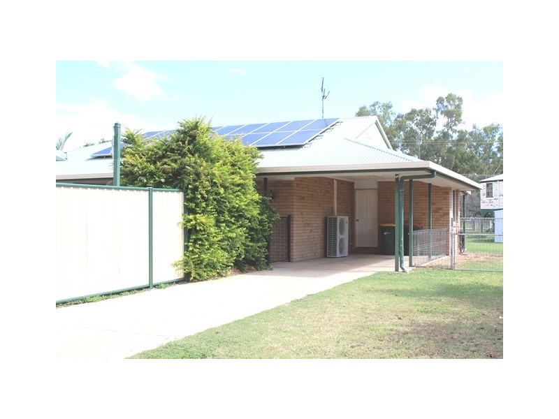 3 Buchholz Place, Emerald QLD 4720