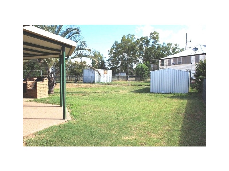 3 Buchholz Place, Emerald QLD 4720