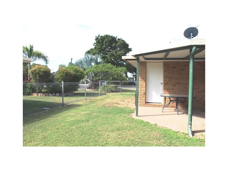 3 Buchholz Place, Emerald QLD 4720