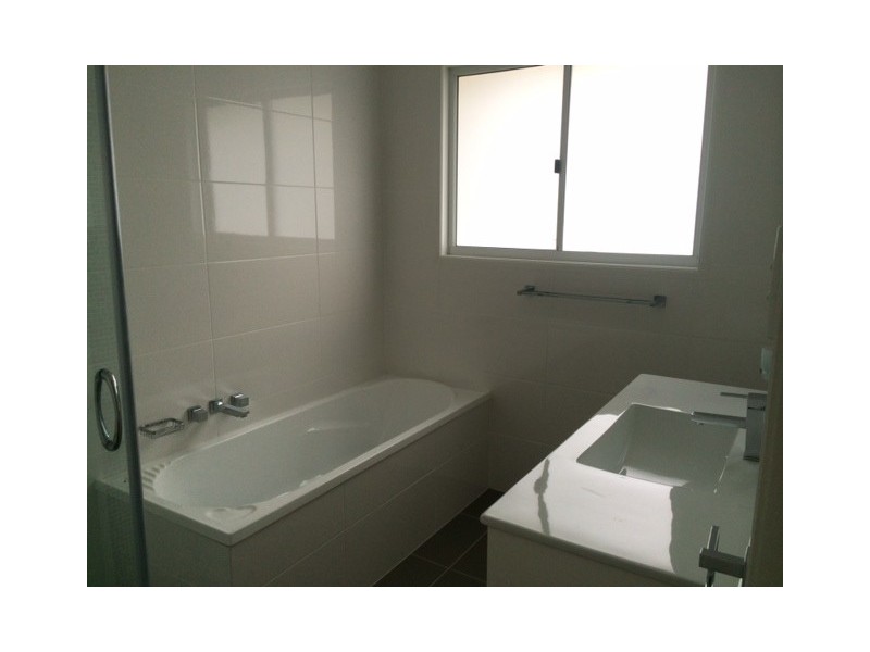 5 Windmill Lane, Emerald QLD 4720