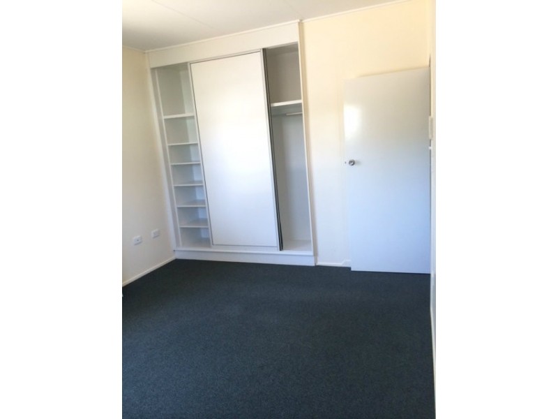 19 Centenary Drive, Emerald QLD 4720