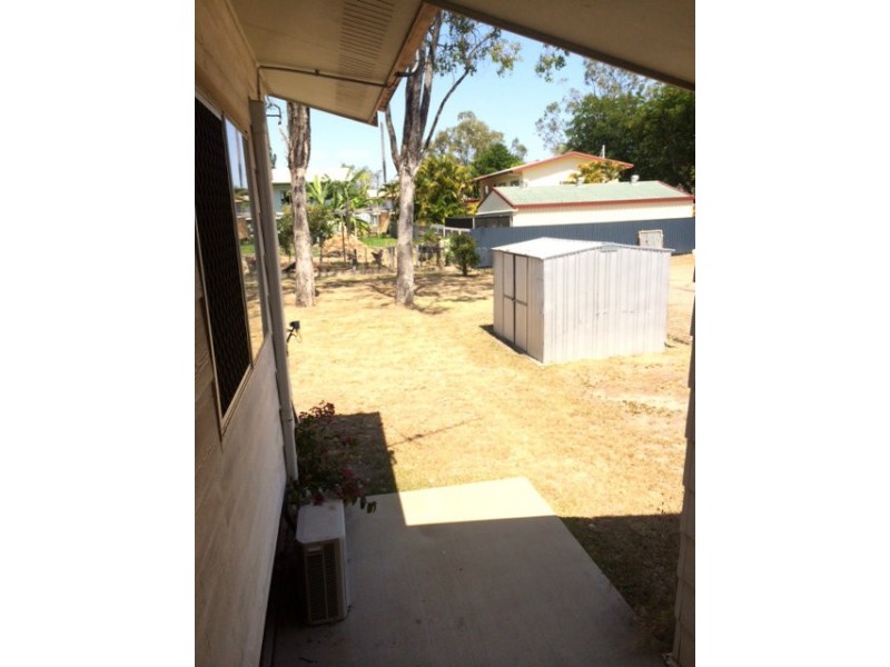 19 Centenary Drive, Emerald QLD 4720