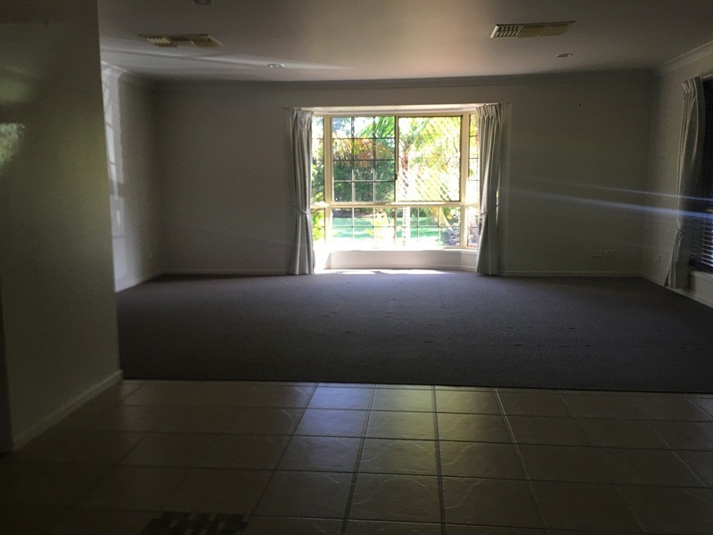 17 Batavia Court, Emerald QLD 4720