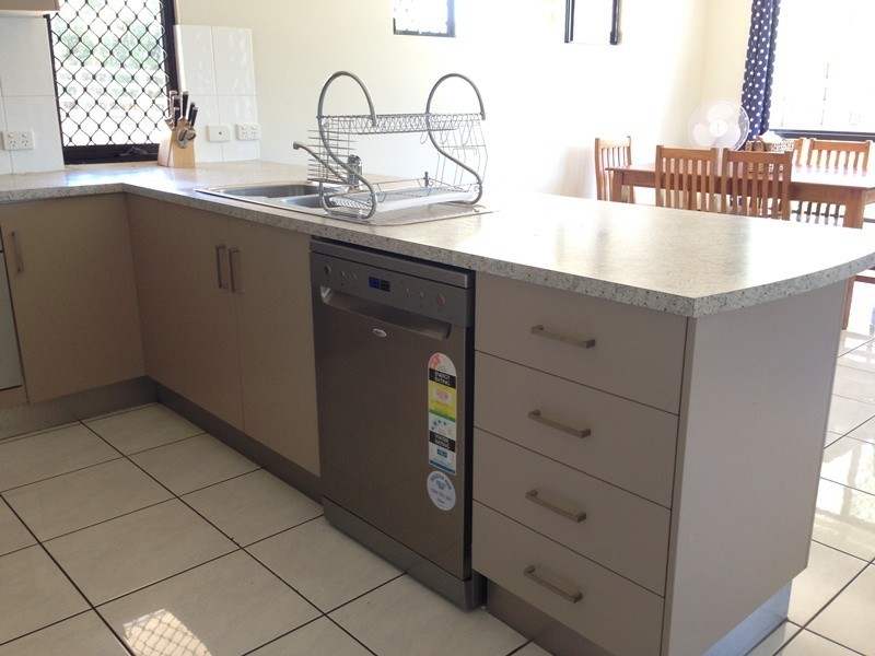 2/20 Riverview St, Emerald QLD 4720