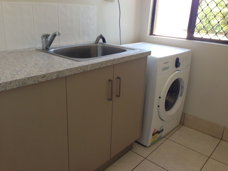 2/20 Riverview St, Emerald QLD 4720