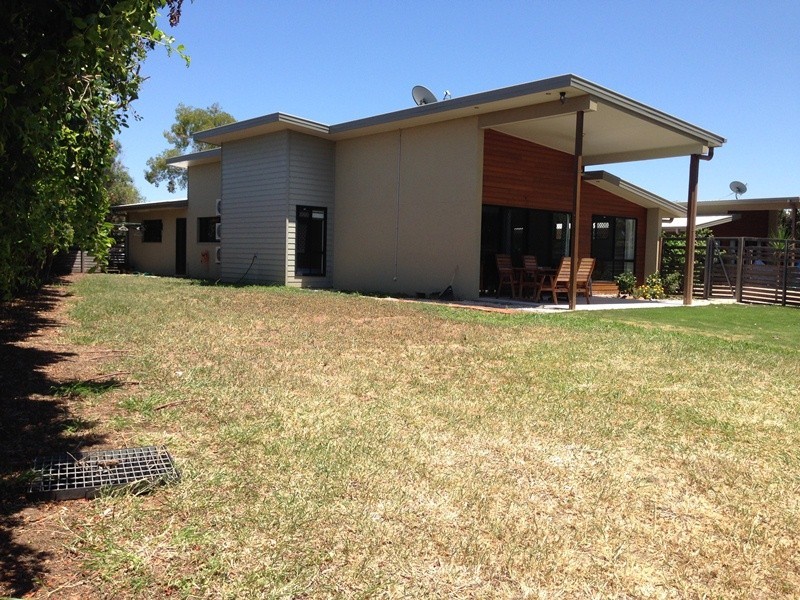 2/20 Riverview St, Emerald QLD 4720