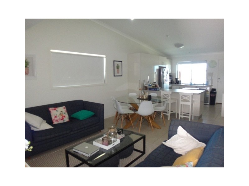 18/8 Hillcrest Street, Emerald QLD 4720