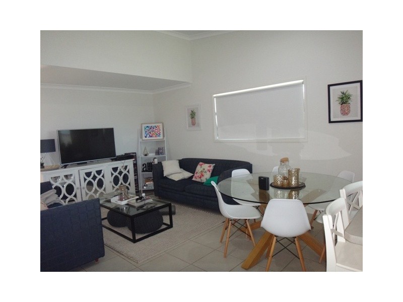18/8 Hillcrest Street, Emerald QLD 4720