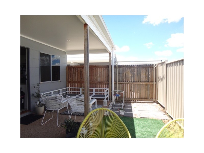 18/8 Hillcrest Street, Emerald QLD 4720