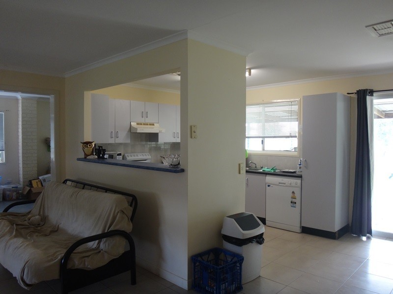 18 Barry Street, Emerald QLD 4720