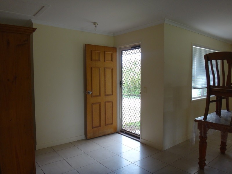 18 Barry Street, Emerald QLD 4720