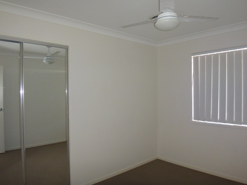 27 Scenic Drive, Emerald QLD 4720