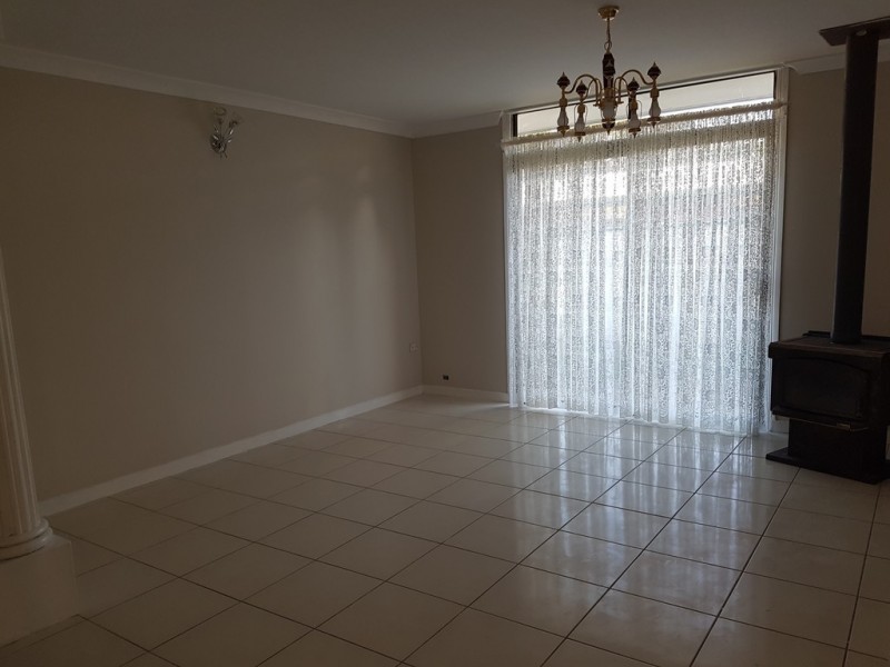 26 diamond avenue, Emerald QLD 4720